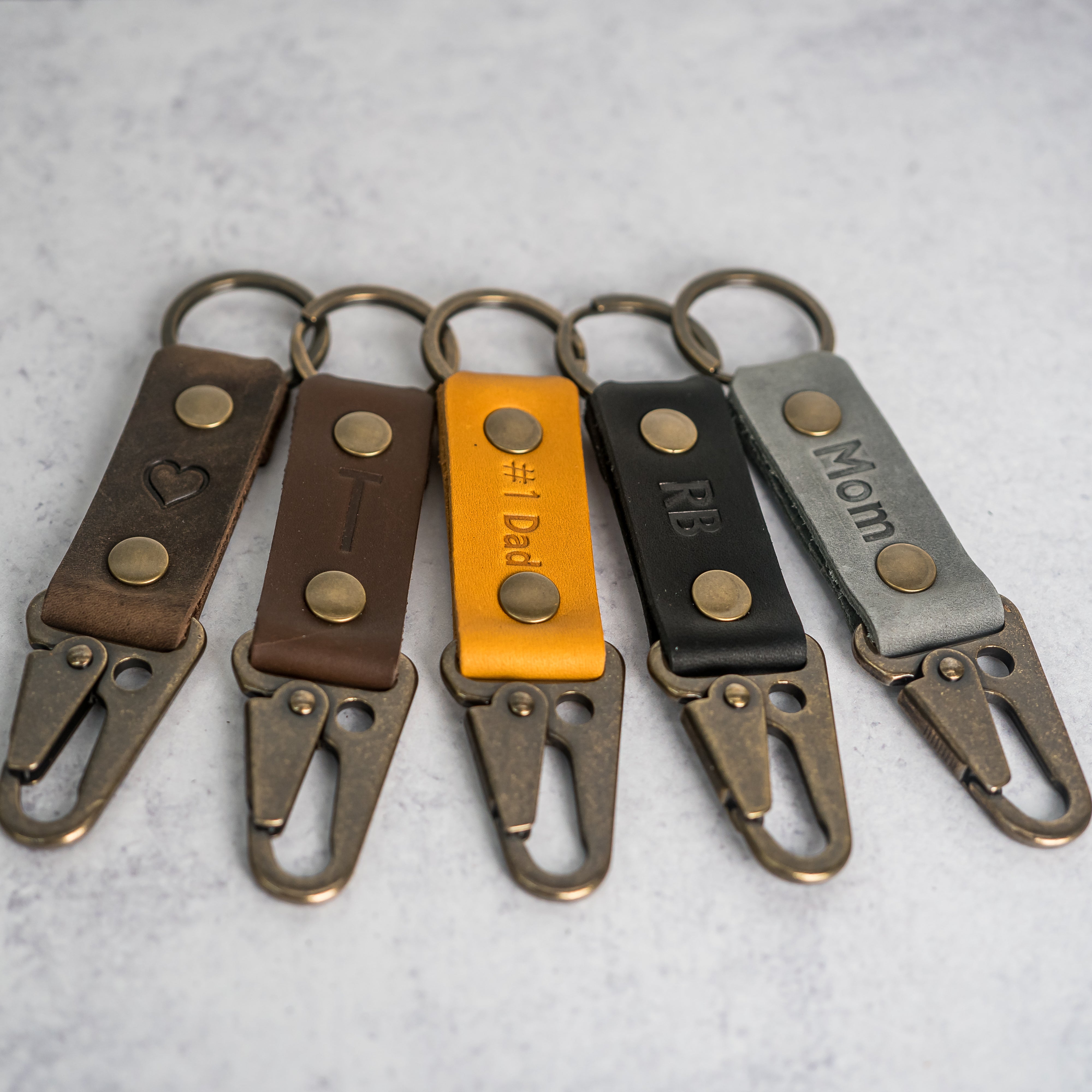 JJNUSA Leather Keychain, Leather Keyring Leather Key Fob Key Clip Leather Men's Simple ClipKeychain Leather for Gifts