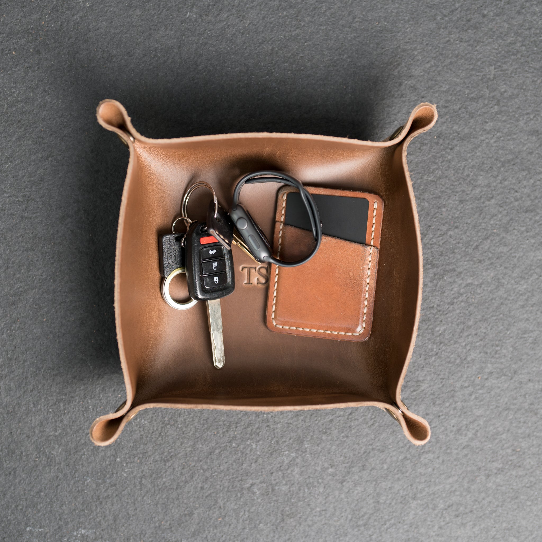 Leather Valet Tray | Camo | Orvis