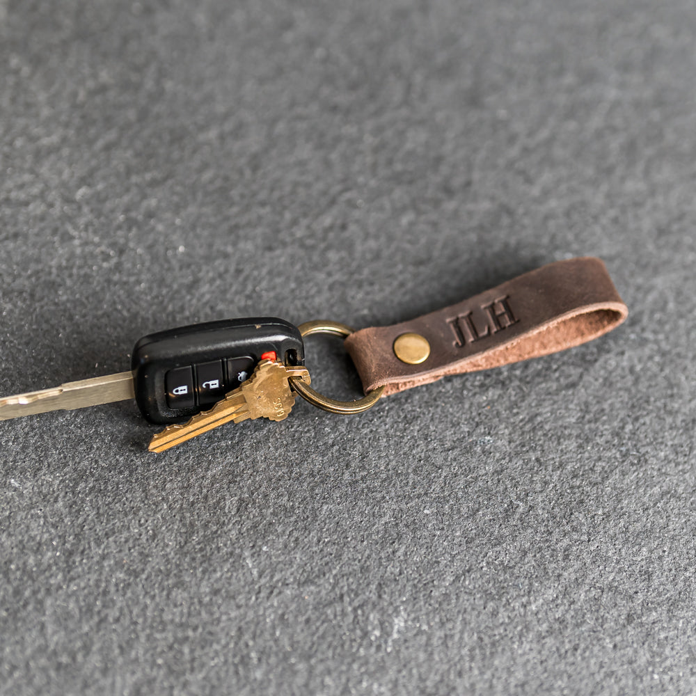Loop Keychain - Personalized Premium Leather Keychain – Ox & Pine